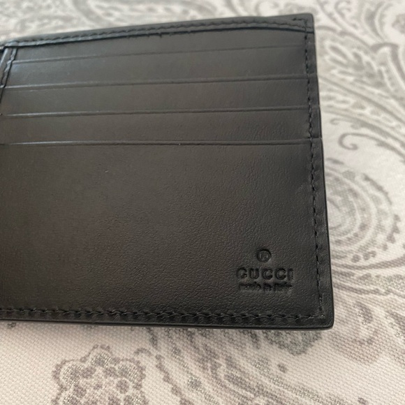 Gucci bifold leather wallet - Picture 4 of 6